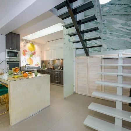 Villa Alyona Skines ภายนอก รูปภาพ
